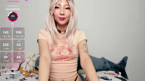 Mia online show from 05.27.26