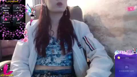 Snapshot of _yuyi chatting on 07.27.26 Yuyi online show from 07.27.26