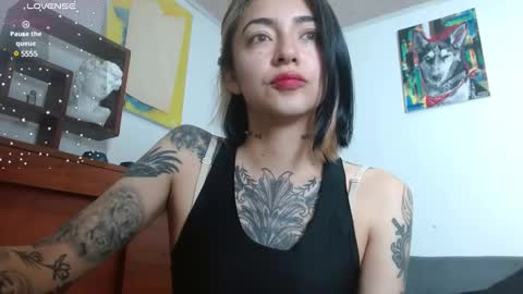 Snapshot of _zoebakers chatting on 12.13.24 Zoe online show from 12.13.24