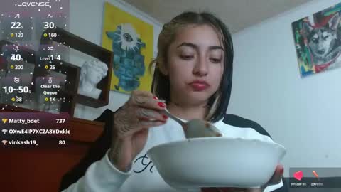 Snapshot of _zoebakers chatting on 03.05.25 Zoe online show from 03.05.25