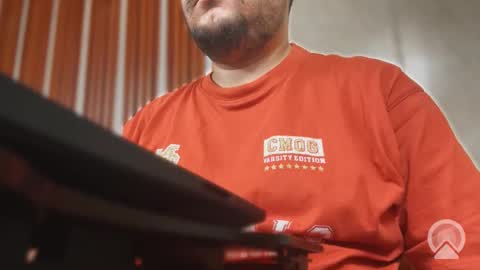 Sleepy owl online show from 10.17.25