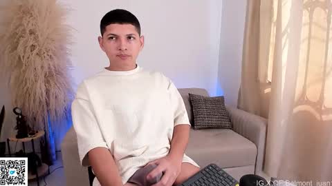 a_lejandro_0_8 online show from 04.10.26