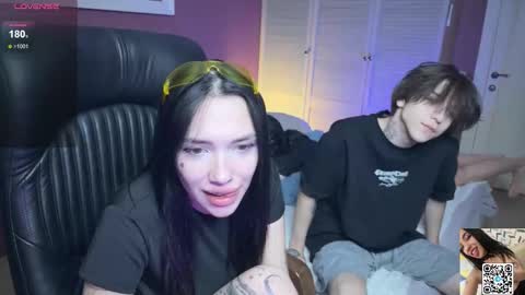 Snapshot of a_s_m_ chatting on 11.27.25 Kris Michael online show from 11.27.25