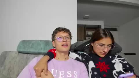 Snapshot of a_sexy_couple__ chatting on 01.26.25 A Sexy Couple online show from 01.26.25