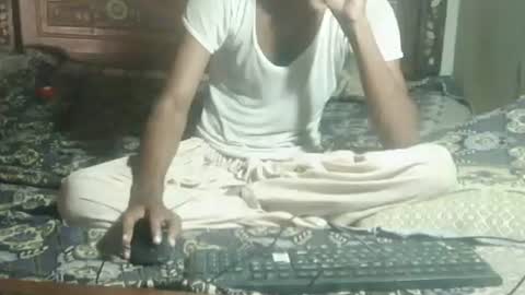 Snapshot of aakhan804 chatting on 09.21.25 aakhan804 online show from 09.21.25