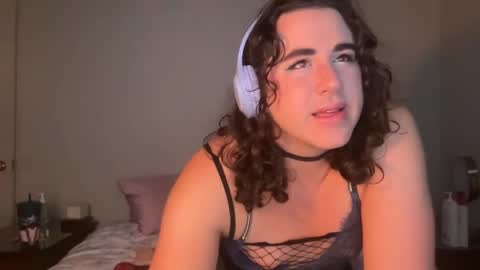 sluttyemmie online show from 09.13.25