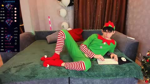 Aaron Bang online show from 12.24.24