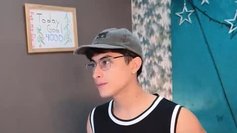 Aaron Ezequiel online show from 01.16.26