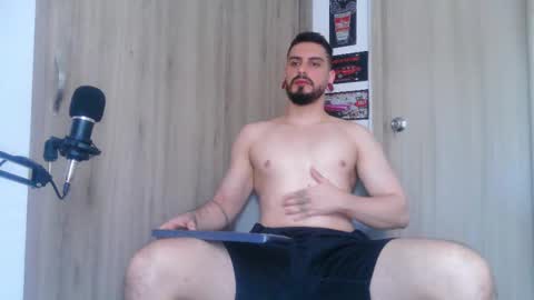 Aaron kwok online show from 10.30.25