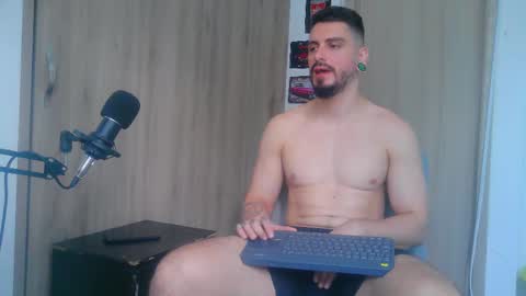 Aaron kwok online show from 11.23.25