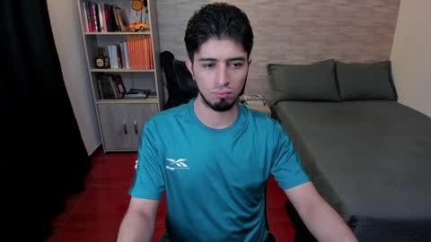 Aaron online show from 01.01.25