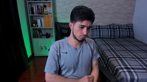 Aaron online show from 09.08.25