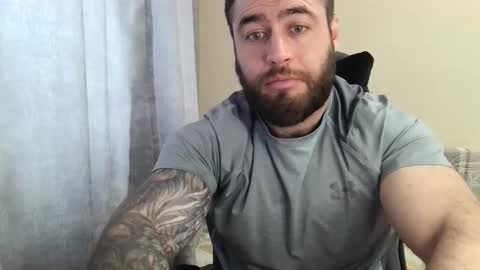 Snapshot of aaron_royal chatting on 04.24.26 Davin tayl online show from 04.24.26
