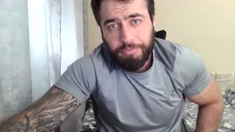 Snapshot of aaron_royal chatting on 06.04.26 Davin tayl online show from 06.04.26