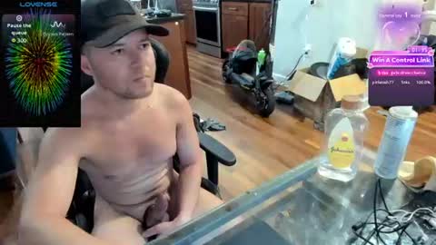 Snapshot of aaron_skye chatting on 06.17.26 Aaron Skye online show from 06.17.26