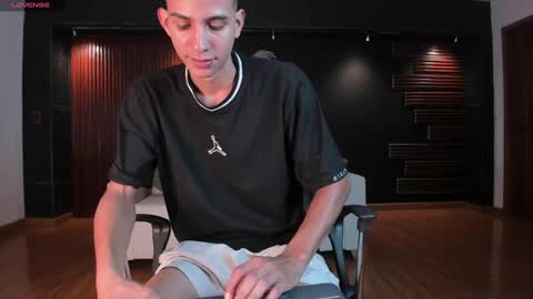 Aaron online show from 12.27.24