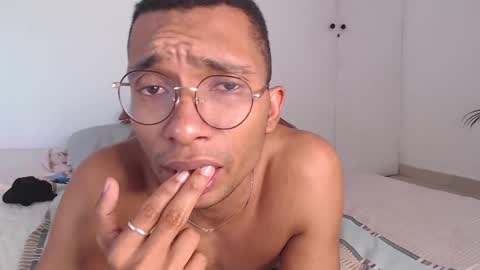 Heyy my name is Aaron online show from 02.26.25