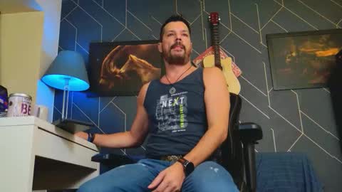 Aaron online show from 10.12.25