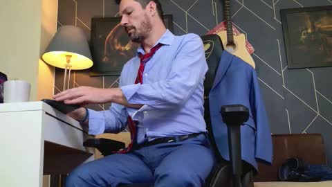 Aaron online show from 12.22.25