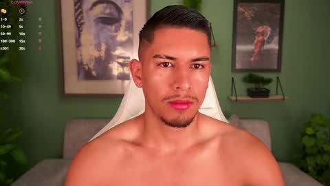 AARON  online show from 02.08.25