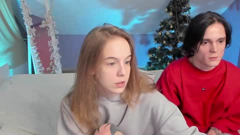 Snapshot of aataraxx chatting on 12.16.24 Fiona and Harry online show from 12.16.24