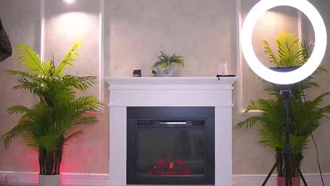 Snapshot of abbela_white chatting on 02.11.26 Alexa online show from 02.11.26