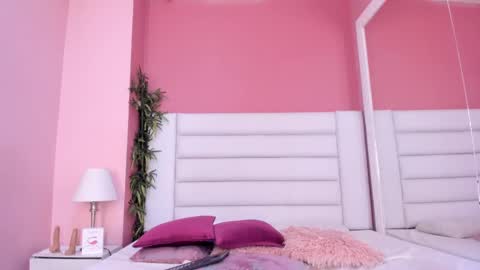 abbey_walker online show from 02.15.25