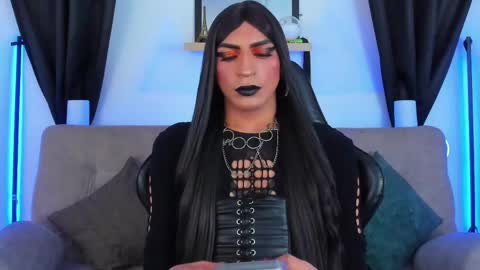 Abbigail Fuster  online show from 05.27.26