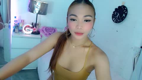 abby_luxpinay online show from 01.06.26