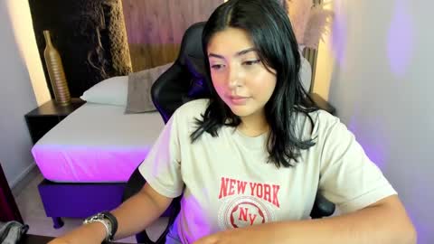 Snapshot of abby_millerr_ chatting on 01.25.25 Abbygail online show from 01.25.25