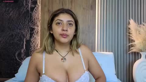 Snapshot of abby_millerr_ chatting on 10.01.25 Abbygail online show from 10.01.25