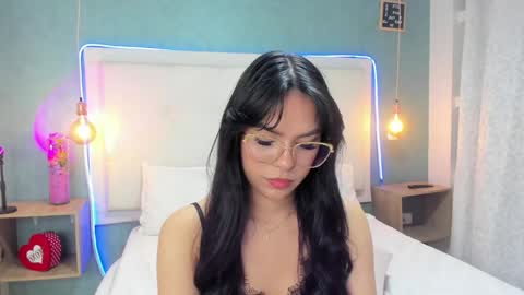 Snapshot of abbydixon1 chatting on 01.11.25 Abby Dixon online show from 01.11.25