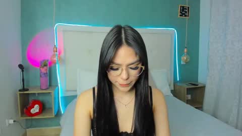 Snapshot of abbydixon1 chatting on 02.26.25 Abby Dixon online show from 02.26.25