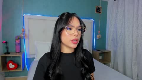 Snapshot of abbydixon1 chatting on 03.07.25 Abby Dixon online show from 03.07.25