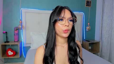 Snapshot of abbydixon1 chatting on 03.07.25 Abby Dixon online show from 03.07.25