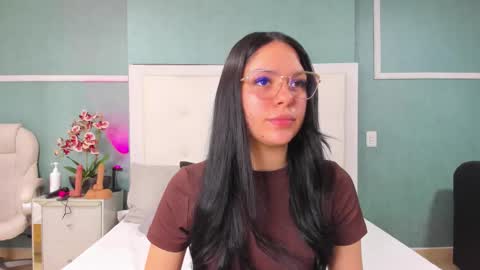 Abby Dixon  online show from 02.13.26