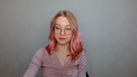 Abby Lovense is active online show from 12.05.24