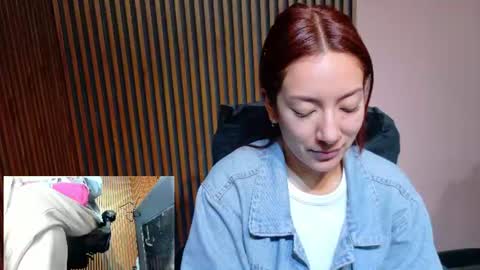 Snapshot of abbystones chatting on 07.06.26 Abby Stones online show from 07.06.26