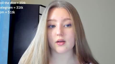 Abby    Stream at Sat  Sun  Mon  Fri online show from 01.11.25