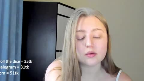 Abby    Stream at Sat  Sun  Mon  Fri online show from 02.15.25