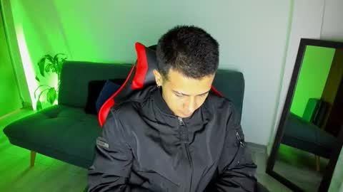 Independence model AbelAsburgo online show from 03.05.26