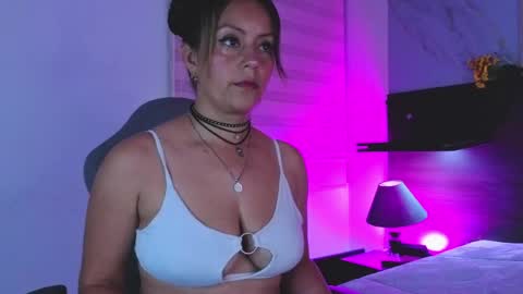 abella_as_ online show from 04.12.26