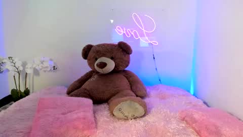  Abella and Kendra  online show from 01.25.25