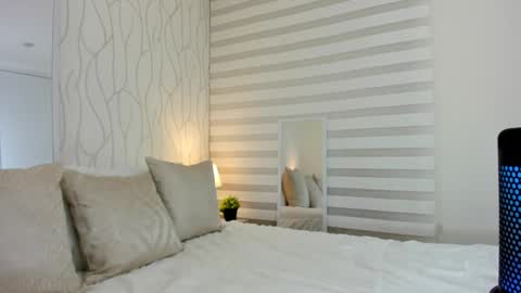 Sophia online show from 03.09.25