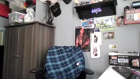 Snapshot of abennett76 chatting on 06.23.26 AJ online show from 06.23.26