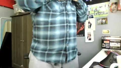 Snapshot of abennett76 chatting on 06.24.26 AJ online show from 06.24.26