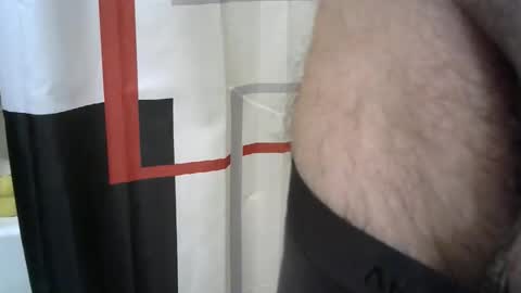 AbercrombieGuy22 online show from 11.29.25