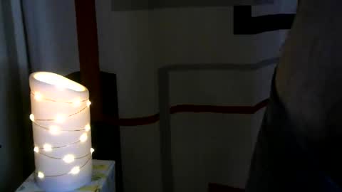 AbercrombieGuy22 online show from 12.15.25