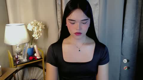 Abetterchristine online show from 12.23.25