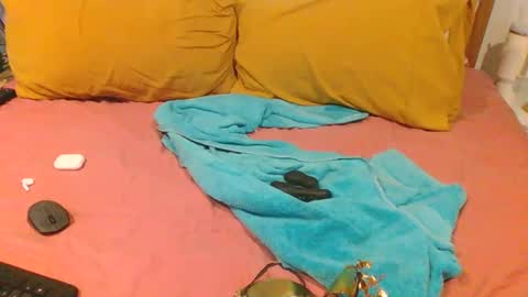 Naked Gentleman online show from 01.23.25